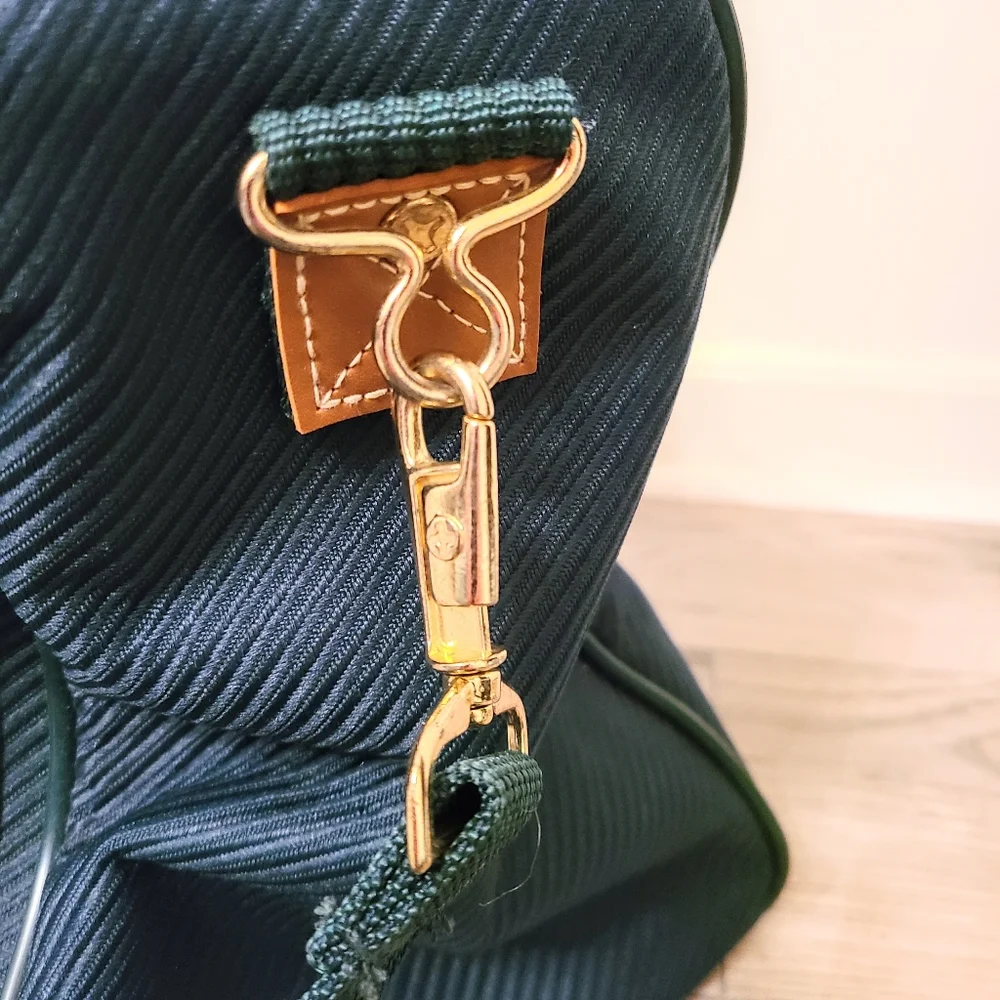 Like-new Atlantic Luggage Carry On Size Shoulder Bag in Blue-Green w/ Tan Strap - Picture 5 of 11